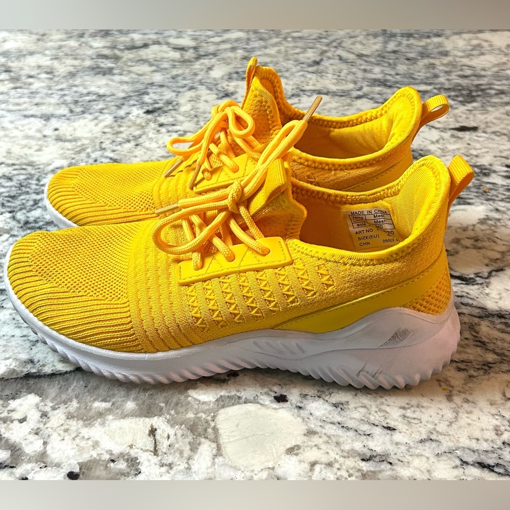 Woman’s Athletic Slip-On Sneakers with Laces